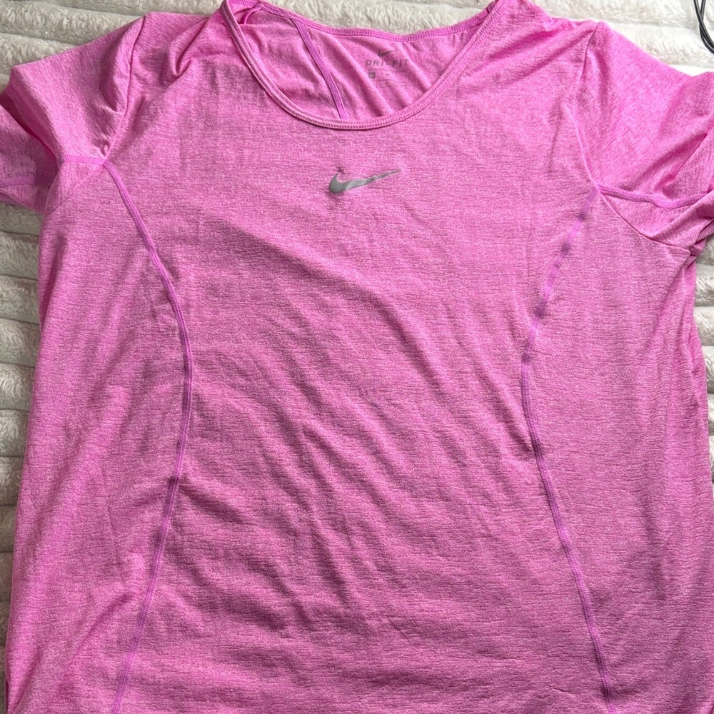 Nike Women's Bright Pink Short Sleeve Tee